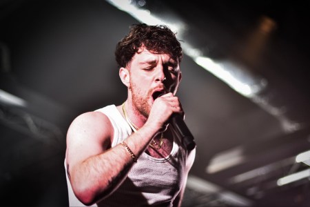 7473C9A6-9E92-4338-B0B4-E802809E55E4