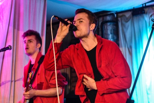 da9adc41-a348-4775-a883-af1bee00ad97