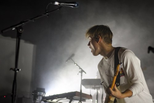 D233ED22-D0A9-4E3C-913E-74A4EE3C6977